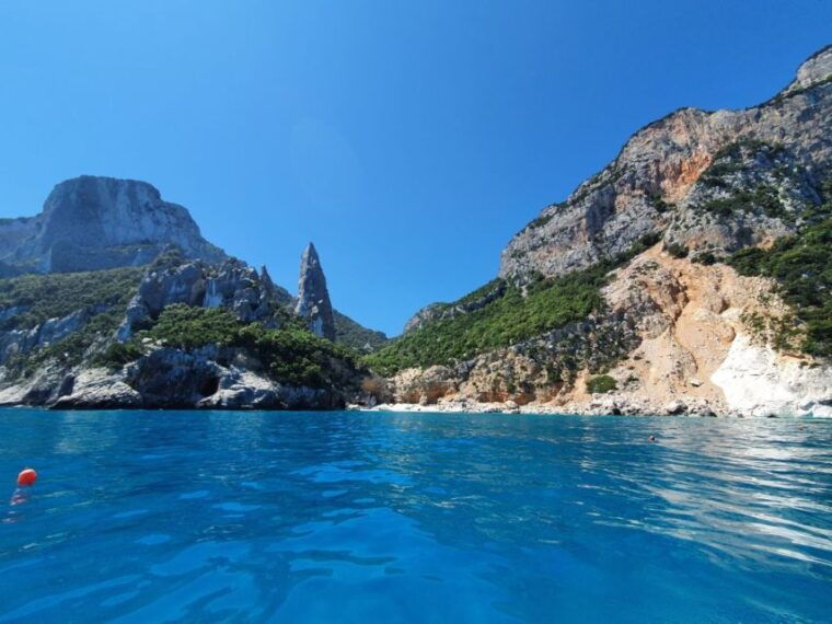 from-cala-gonone-gulf-of-orosei-dinghy-trip