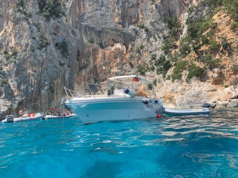 from-cala-gonone-gulf-of-orosei-speedboat-trip-and-aperitif