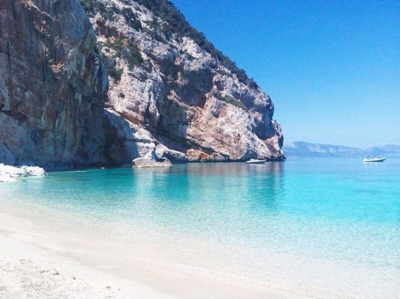 from-cala-gonone-gulf-of-orosei-speedboat-trip-and-aperitif