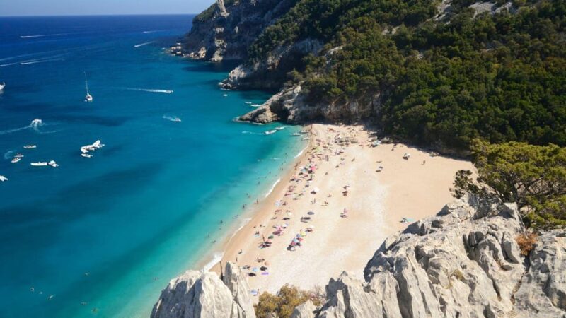From Cala Gonone: motorboat trip in the Gulf of Orosei - From Cala Gonone: Motorboat Trip in the Gulf of Orosei
