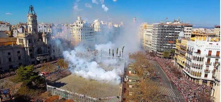 from-calpe-javea-or-denia-valencia-fallas-fiesta-day-trip