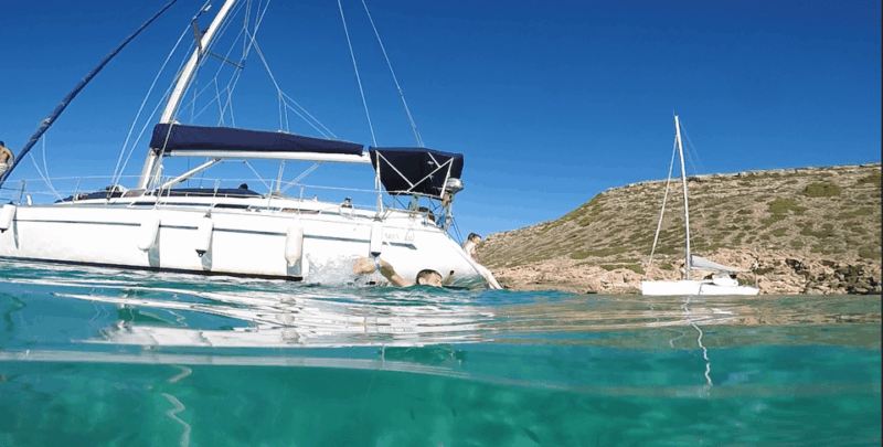 from-can-pastilla-sailing-boat-trip-with-food-drinks