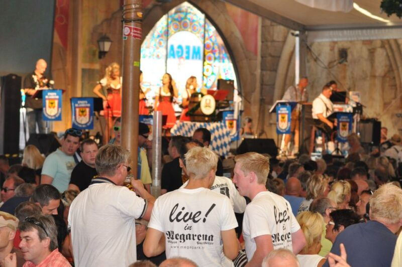 from-can-picafort-ballermann-night-tour-by-bus