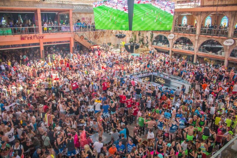 from-can-picafort-ballermann-night-tour-by-bus