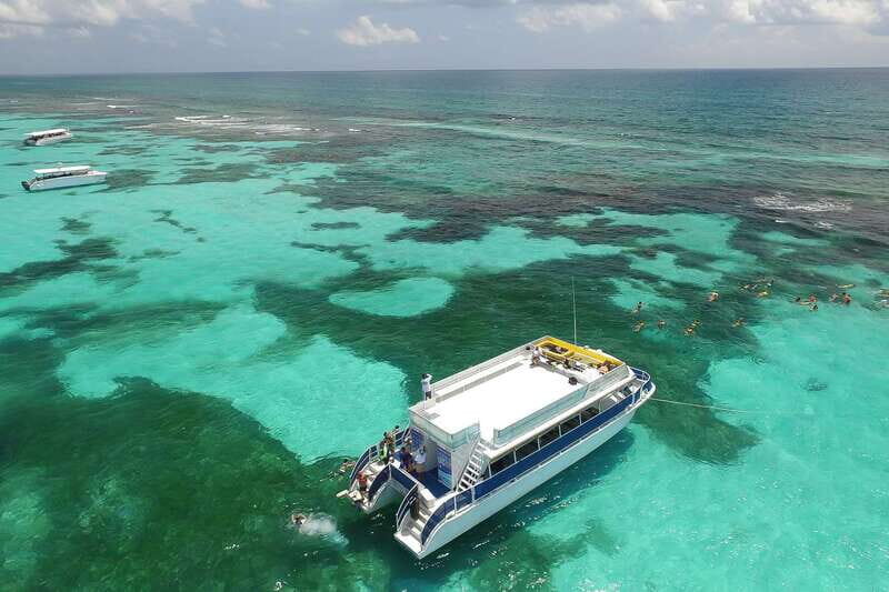 From Cancun or Riviera Maya: Isla Contoy & Mujeres Day Trip - First Stop: Isla Mujeres