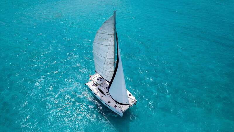 From Cancun & RivieraM: Sailing & Snorkeling to Isla Mujeres - Snorkeling in the Caribbean Waters