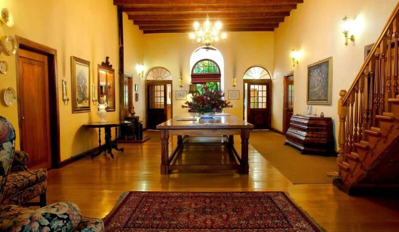 From Cape Town: Cape Winelands Private Guided Day Tour - Who Should Consider This Tour?