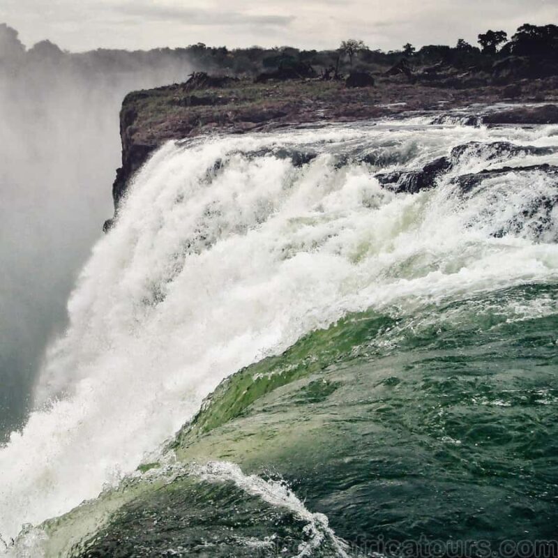 From Cape Town: Victoria Falls Highlights 2-Day Tour - What Sets This Tour Apart