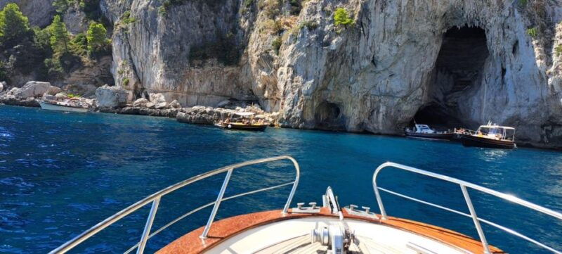 from-capri-half-day-private-boat-tour