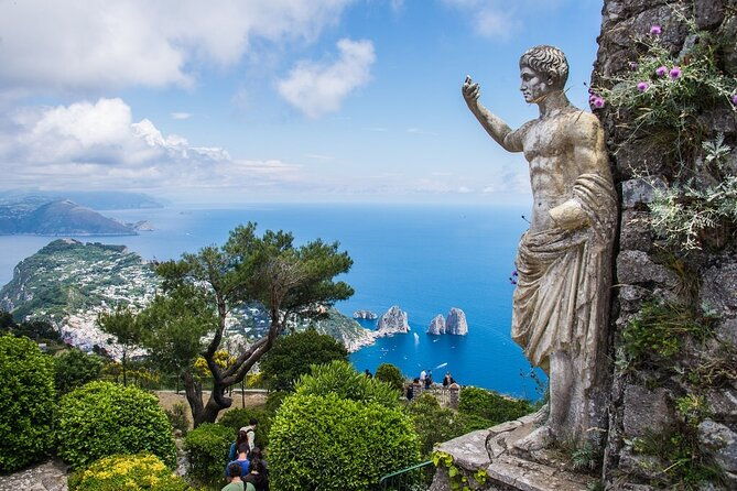 from-capri-visit-the-island-with-a-chairlift-tour-at-1025
