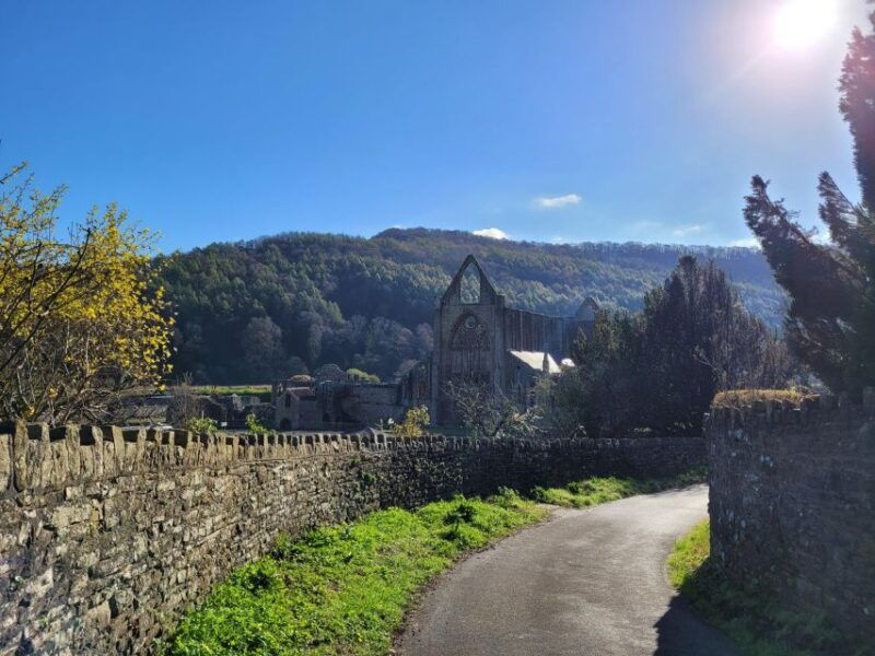 from-cardiff-guided-tour-of-welsh-valleys