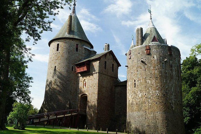 from-cardiff-three-castles-welsh-mountains-more-day-tour-2