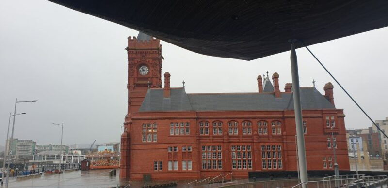 from-cardiff-tour-of-cardiff-bay-and-vale-of-glamorgan