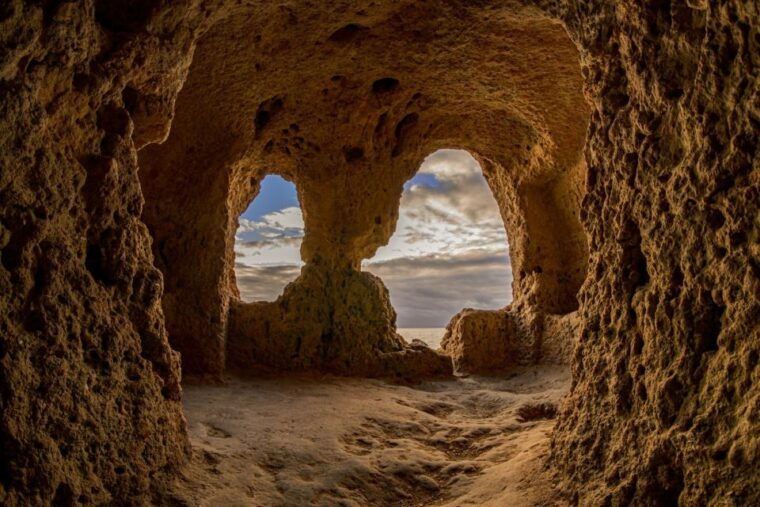 from-carvoeiro-benagil-caves-and-praia-da-marinha-boat-trip