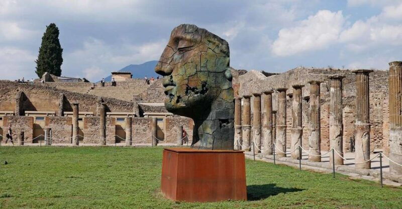 from-castellabate-pompeii-ruins-wine-tasting-lunch-tour