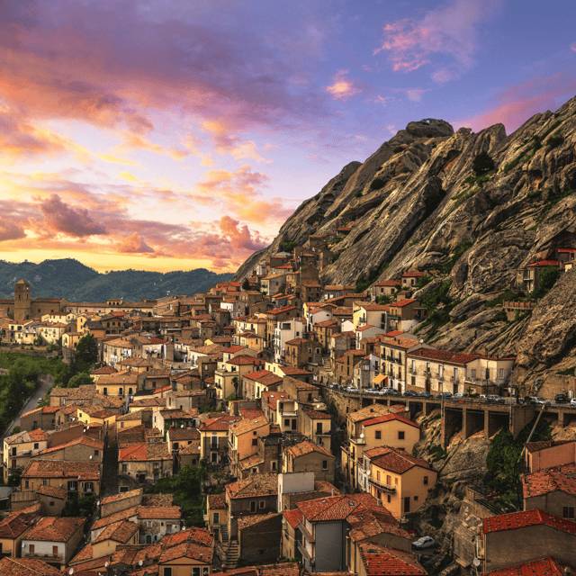 from-castelmezzano-guided-hike-to-pietrapertosa-and-back