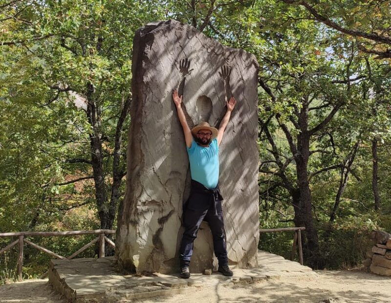 from-castelmezzano-guided-hike-to-pietrapertosa-and-back