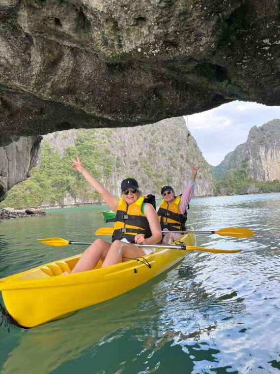 from-cat-ba-full-day-tour-explore-the-stunning-lan-ha-bay