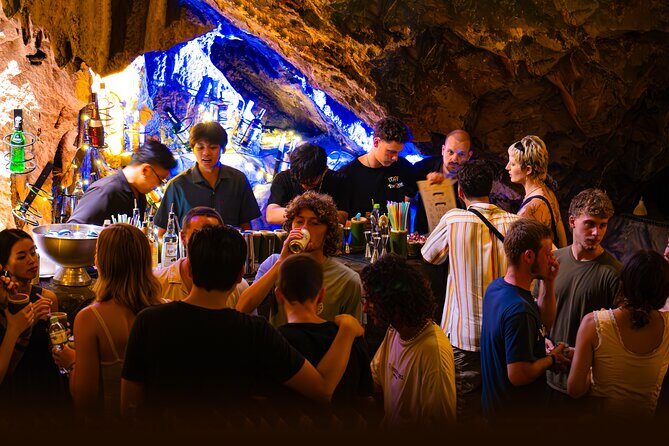 From Cat Ba Island: Unique Dining Experience at Paradise Cave - From Cat Ba Island: Unique Dining Experience at Paradise Cave