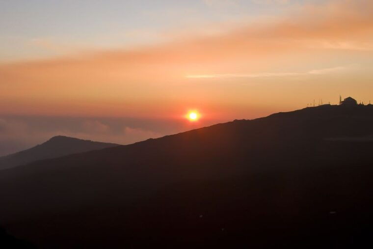 from-catania-mount-etna-sunset-tour-with-tasting-and-cave