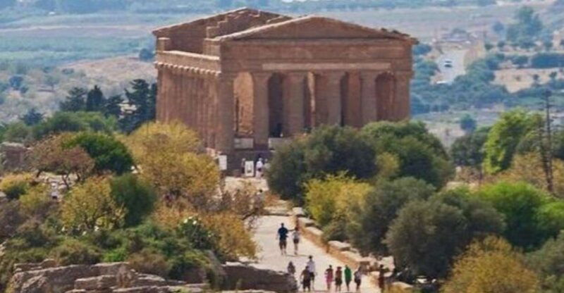 from-catania-or-taormina-agrigento-and-piazza-armerina-tour