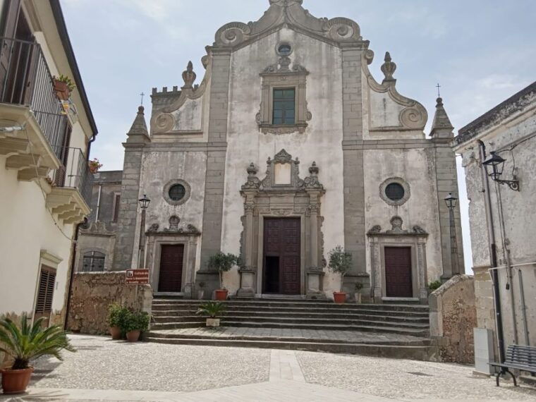 from-catania-private-godfather-tour-forza-dagro-and-savoca