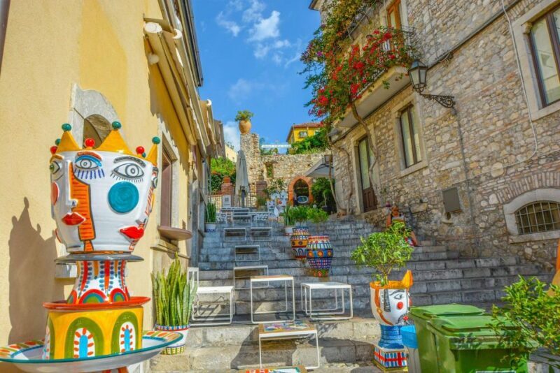 From Catania: Taormina, Isola bella & Castelmola tour - Who Should Consider This Tour?