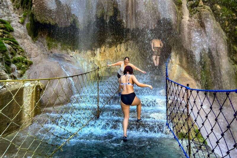 From CDMX: small group tour to the Tolantongo Caves. - FAQ