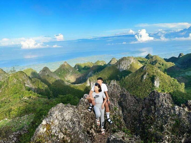 from-cebu-osmena-peak-and-kandungaw-peak-hiking-trail