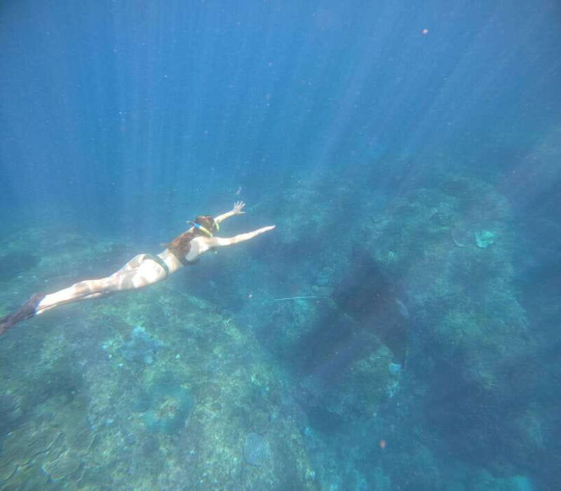 from-ceningan-snorkeling-with-manta-rays-at-manta-point