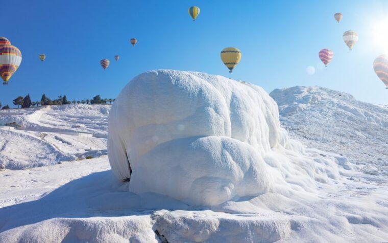 from-cesme-pamukkale-tour-with-hot-air-balloon-ride