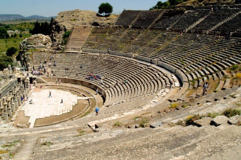 from-cesme-private-ephesus-pamukkale-private-day-trip