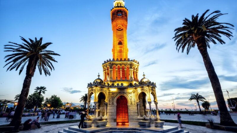 from-cesme-private-izmir-city-agora-tour-with-lunch