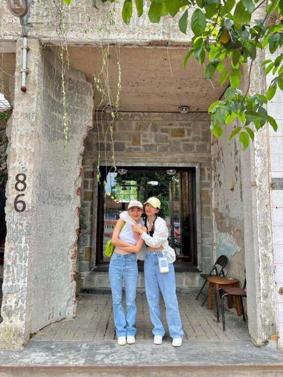 from-chan-may-port-hue-city-sightseeing-all-highlights-tour