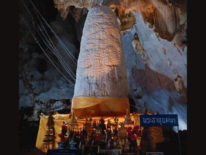 from-chang-mai-tham-muang-on-cave-day-trip
