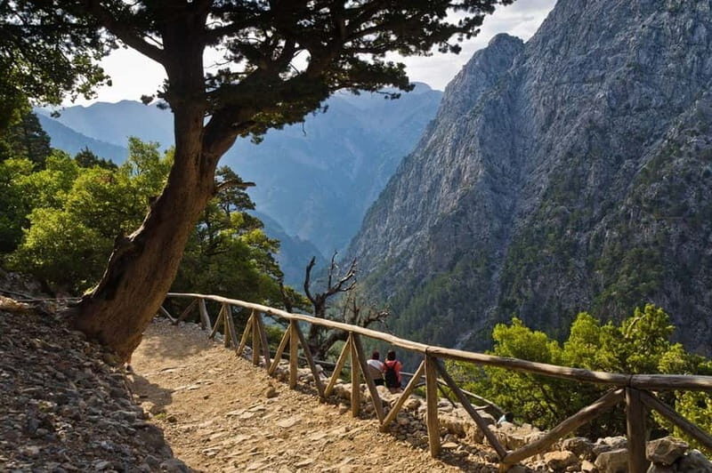 From Chania: Samaria Gorge Hiking Tour Easy Way - Who Is This Tour Best Suited For?