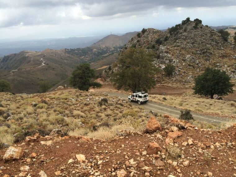from-chania-white-mountains-land-rover-safari