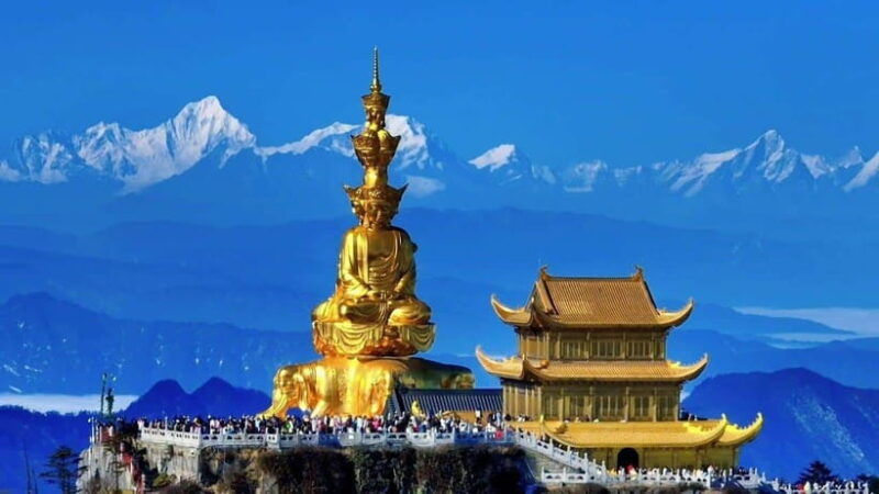 from-chengdu-mount-emei-day-trip-with-golden-summit-visit