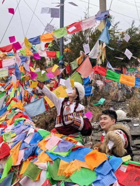 from-chengdu-tibetan-village-live-as-a-tibetan-day-tour