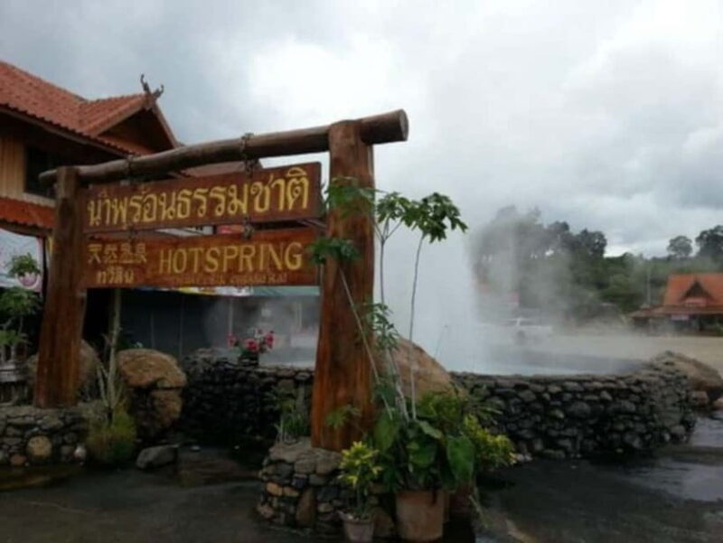 From Chiang Mai : 3 Temples & Golden Triangle with Lunch - Authentic Experiences and Insider Tips