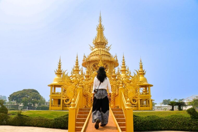 from-chiang-mai-chiang-rai-temples-tour