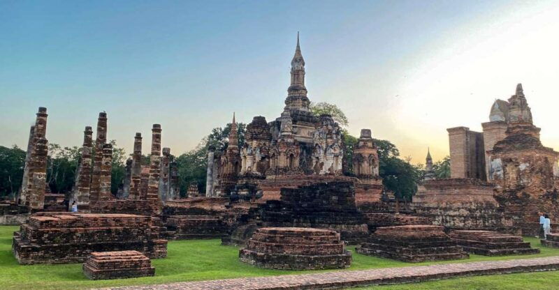 from-chiang-mai-customize-your-own-sukhothai-heritage-tour