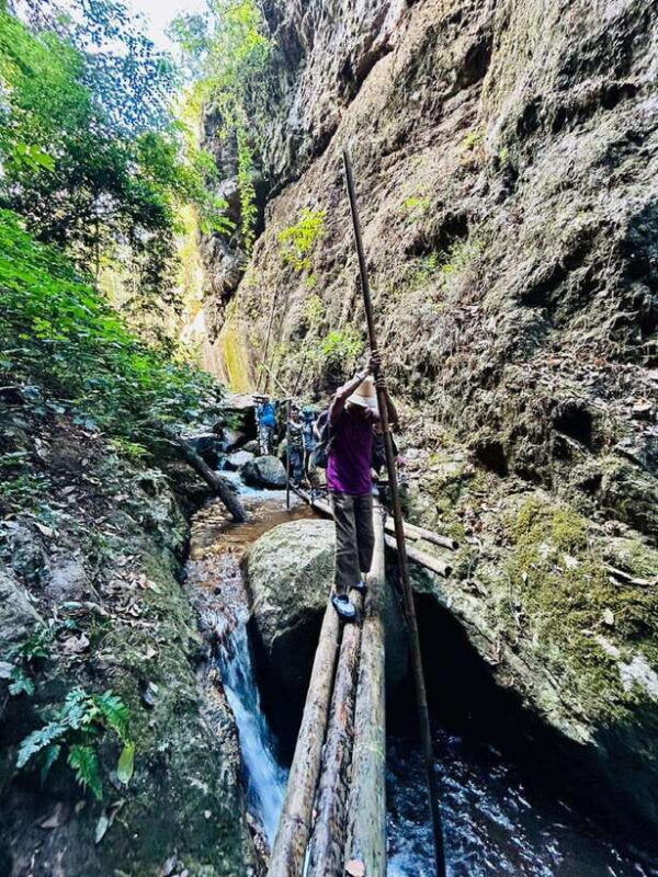 from-chiang-mai-doi-saket-hiking-tour-with-lunch