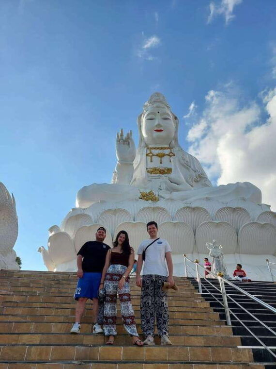 from-chiang-rai-doi-chang-coffee-route-temple-treasures