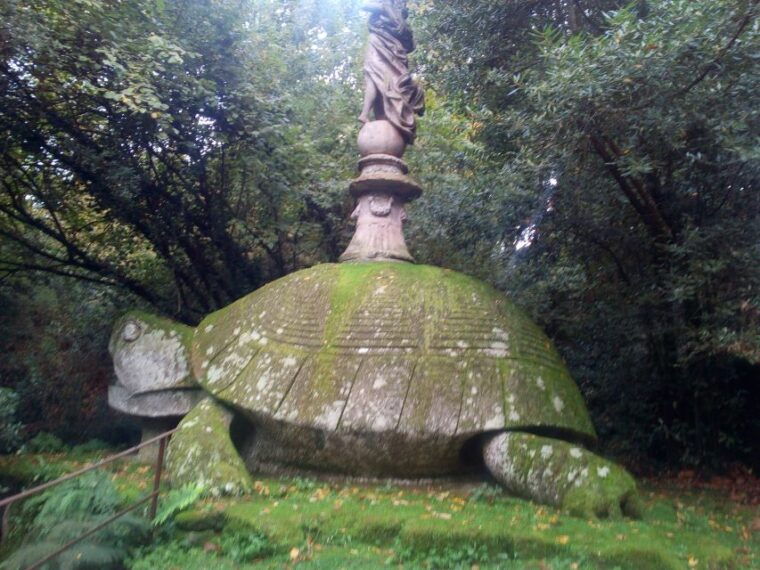 from-civitavecchia-the-dying-city-and-monster-park-tour-2