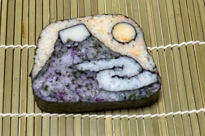 from-classic-roll-to-floral-art-a-unique-sushi-making-experience