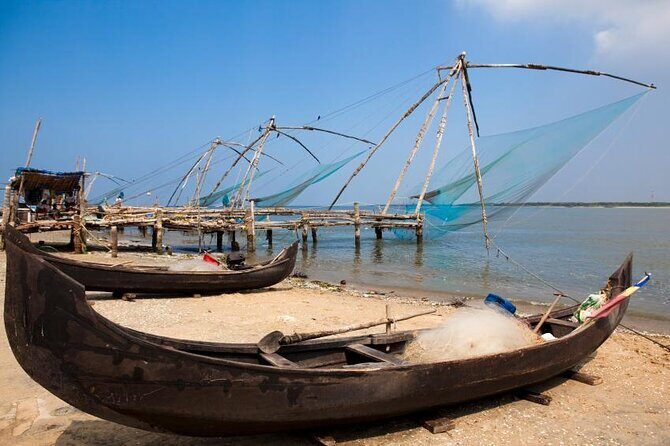 From Cochin Port: Backwaters by Shikara (Covered Canoe Boat) & Chinese Nets - Introduction