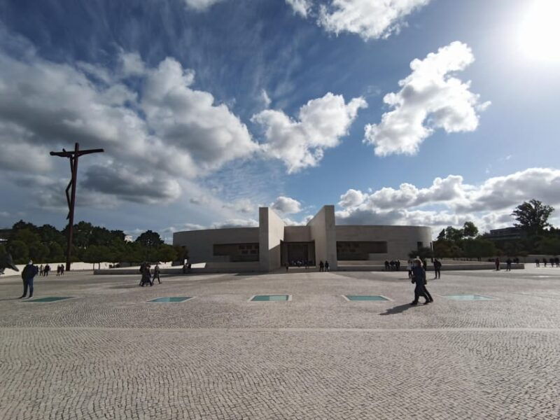 from-coimbra-fatima-sanctuary-batalha-alcobaca-and-nazare