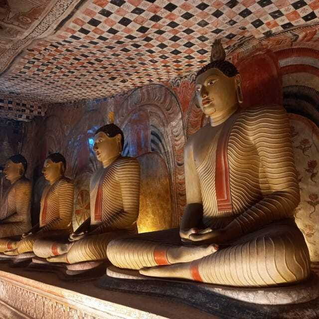 from-colombo-sigiriya-dambulla-excursion-with-a-safari