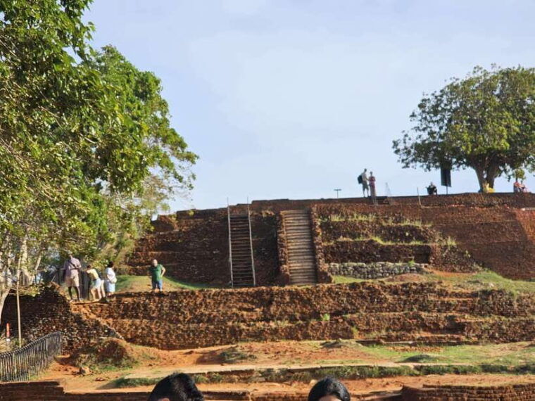 from-colombo-sigiriya-rock-fortress-dambulla-cave-safari